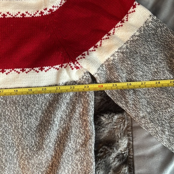 St. John’s Bay sweater. Men’s size 2XL - Picture 5 of 6